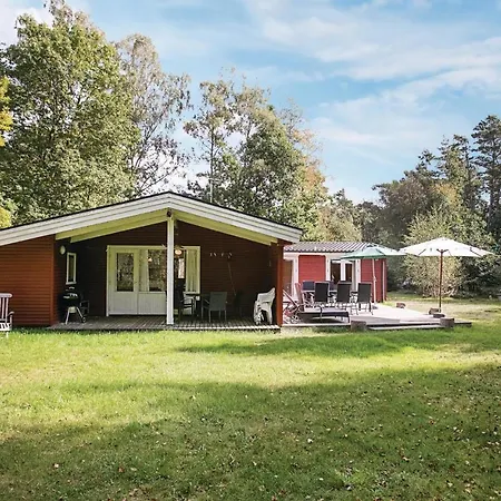 Front In With Sauna Holiday home *