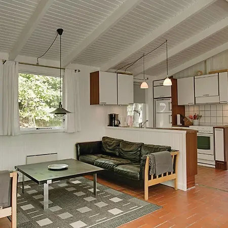 Дом отдыха Cozy In Nexo With Kitchen *